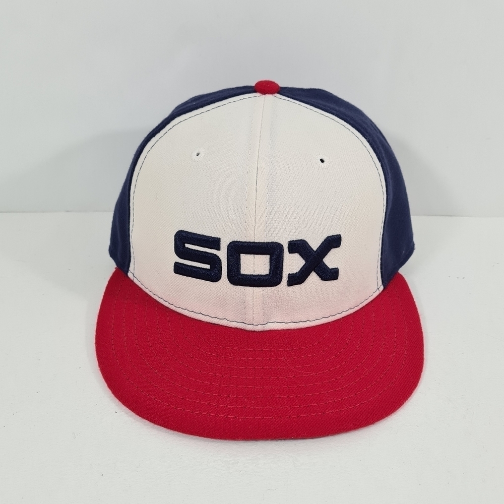 Vintage USA Chicago White Sox Fitted 6 7/8 Hat MLB Baseball Cap 59 Fifty New Era